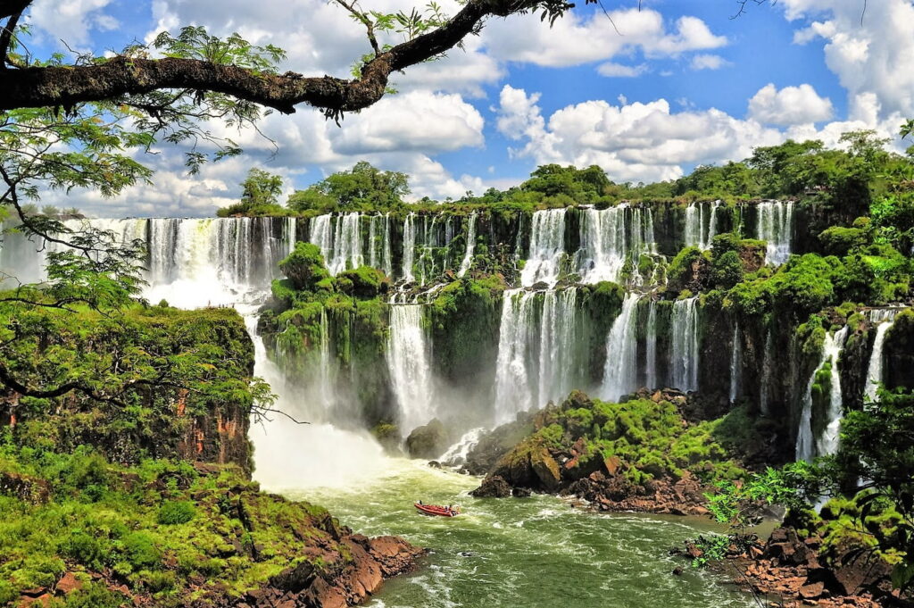 misiones province iguazu falls