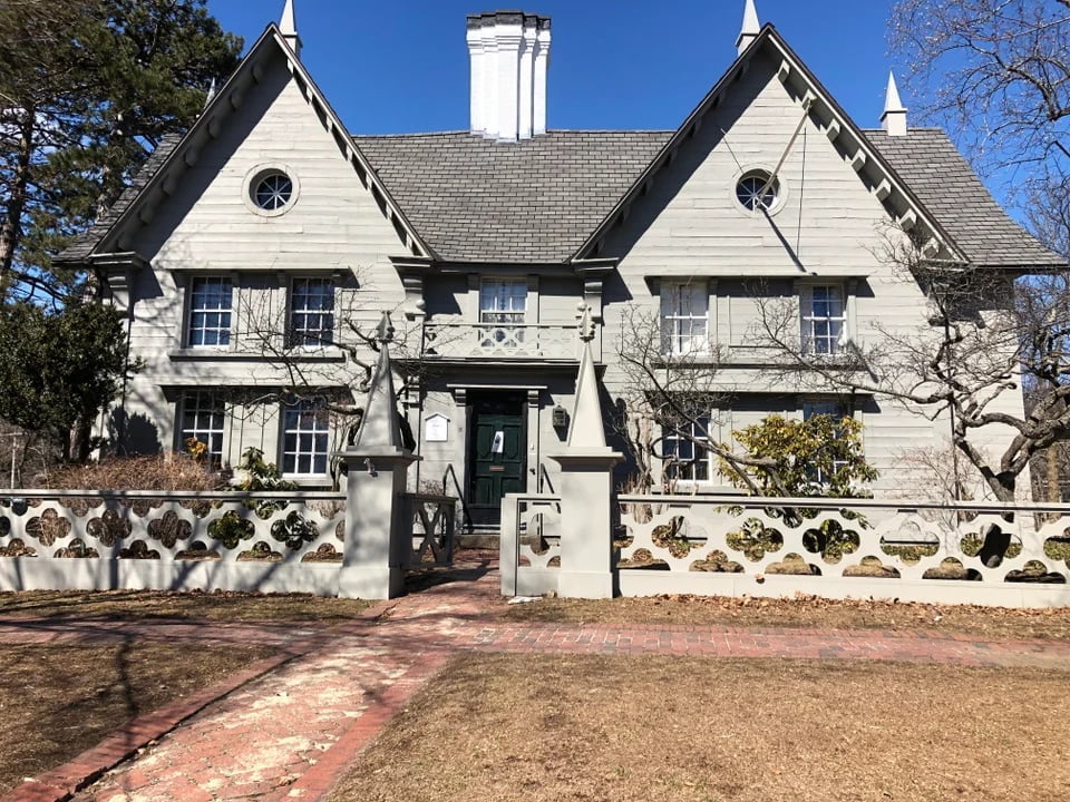 salem house