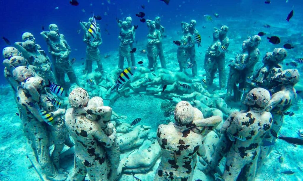 gili meno 2