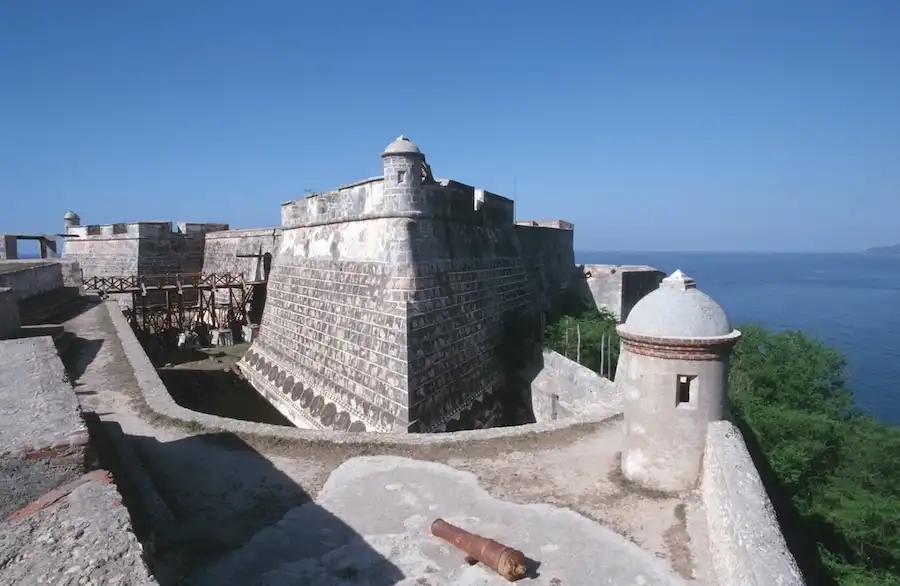 castillo de san pedro del morro