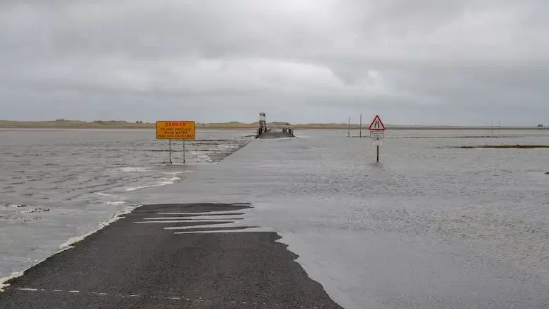 lidnisfarne road