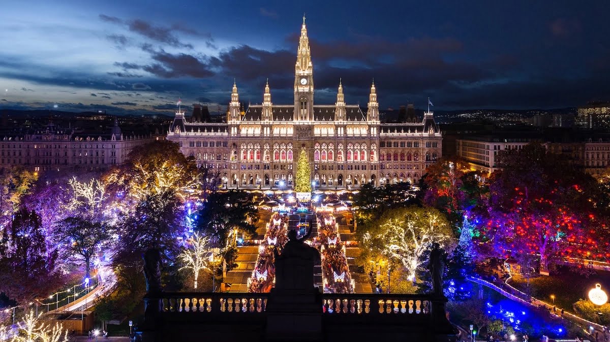 World’s Most Magical Christmas Towns