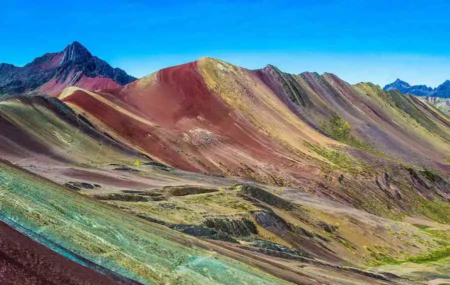 94b2b6b2 rainbow mountain peru
