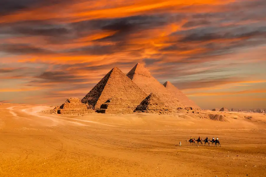 pyramid giza