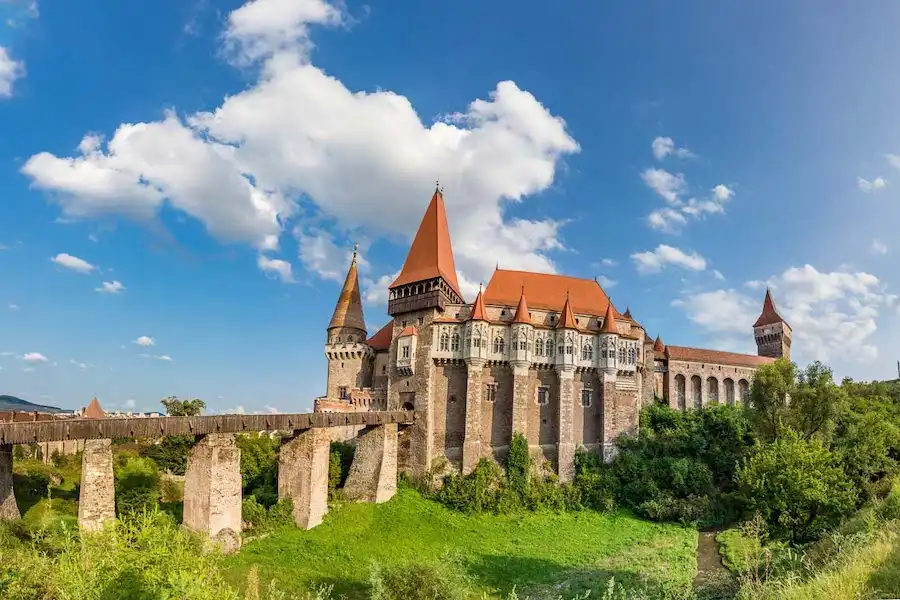 corvin castle