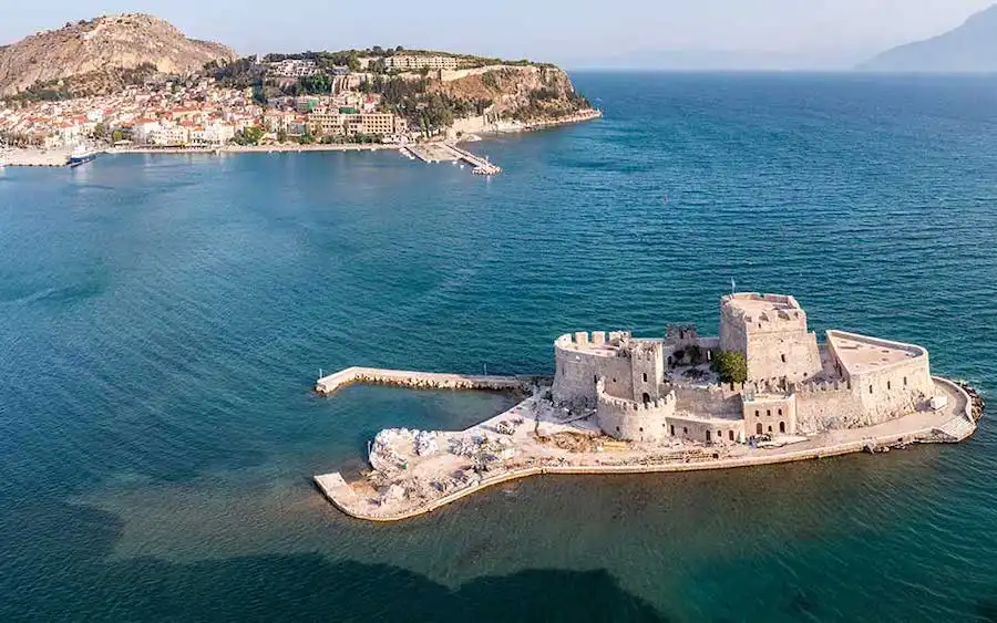 nafplio castle