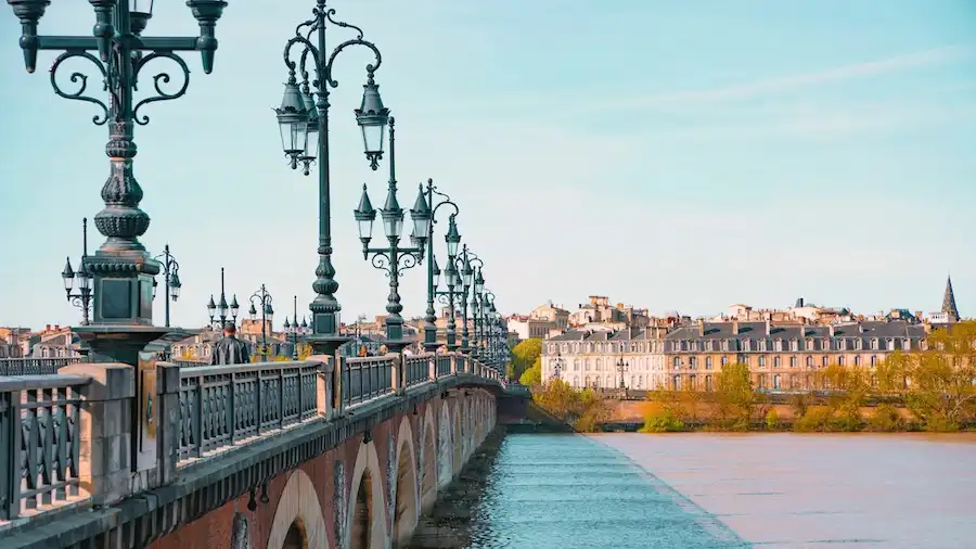 bordeaux 1(1)