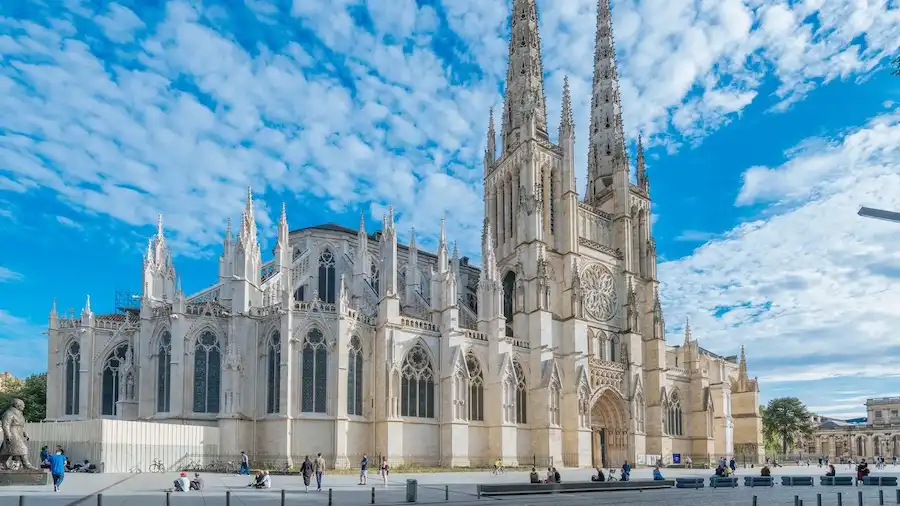 bordeaux cathedral(1)