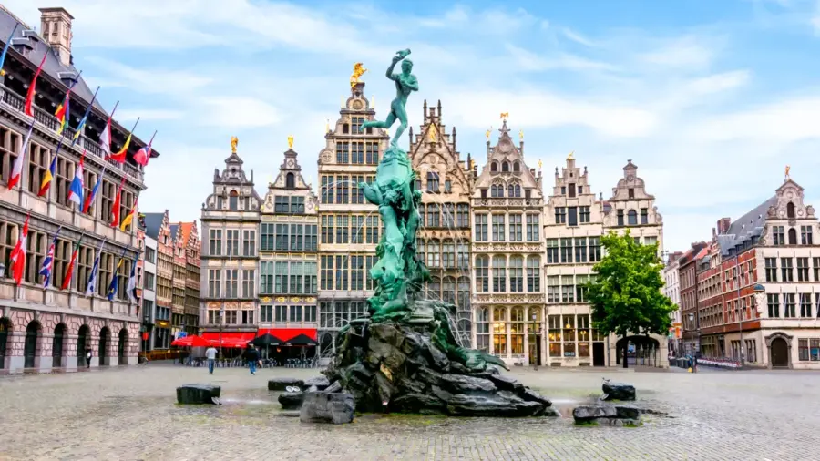 Ultimate Travel Guide to Antwerp: A Gem of Art, Culture, and Diamonds