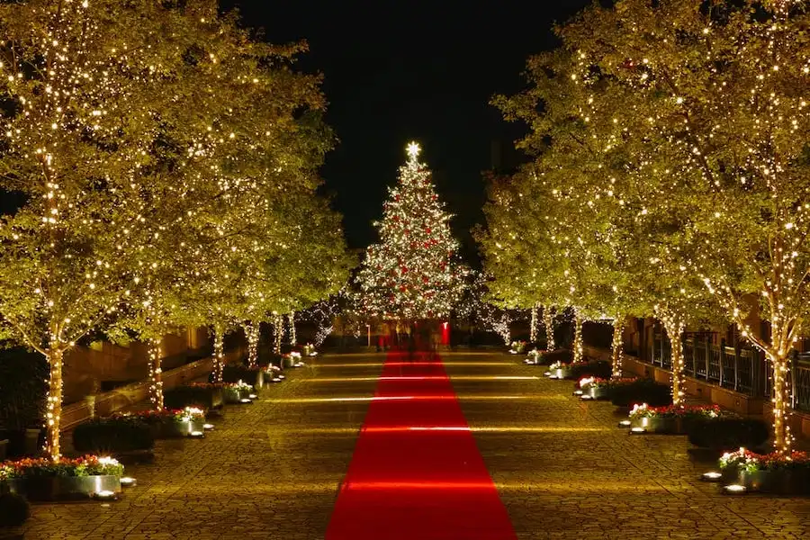rockefeller tokyo christmas tree
