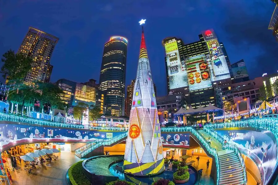 taipei christmasland tree