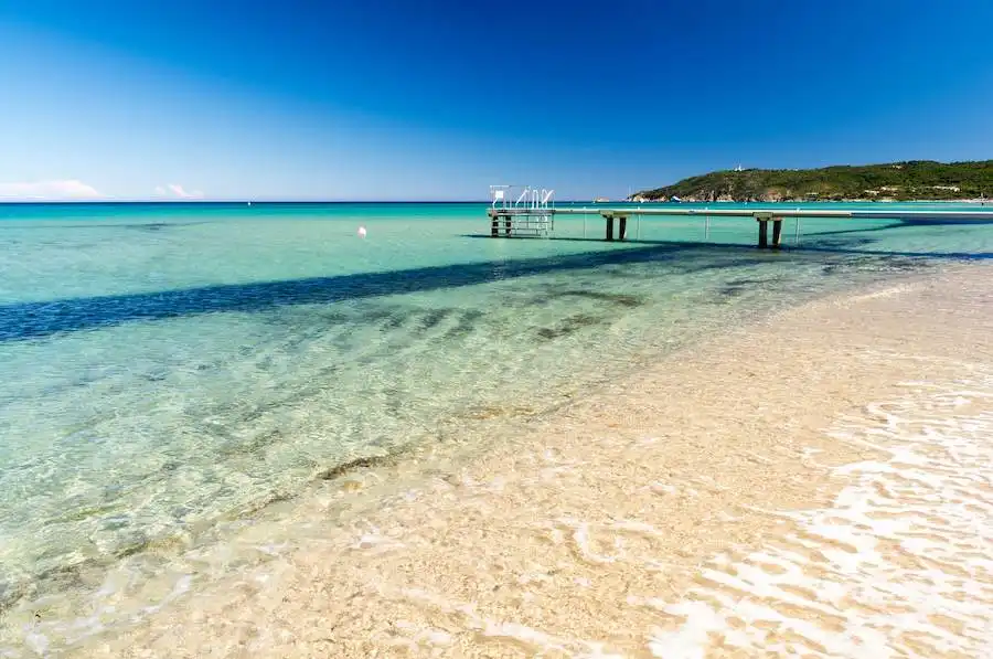 plage de tahiti–saint tropez
