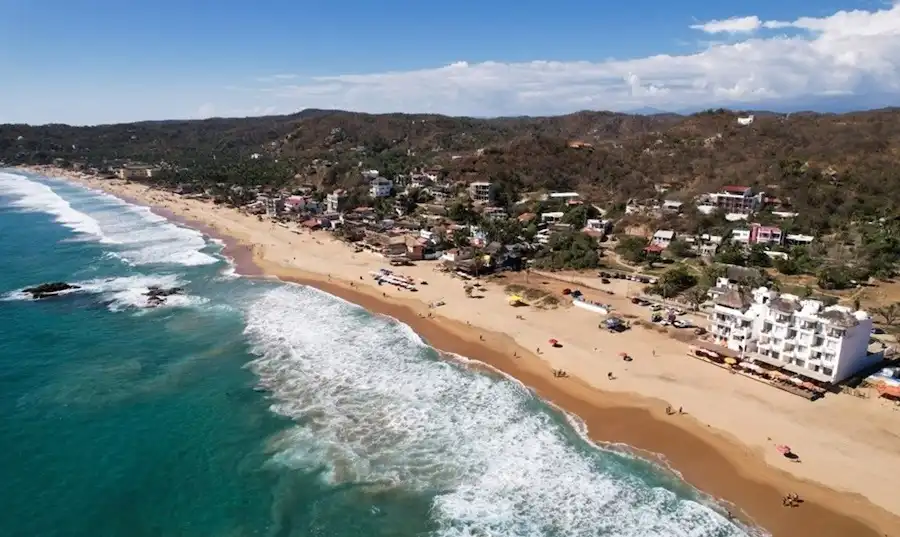 playa zipolite–oaxaca mexico jpeg