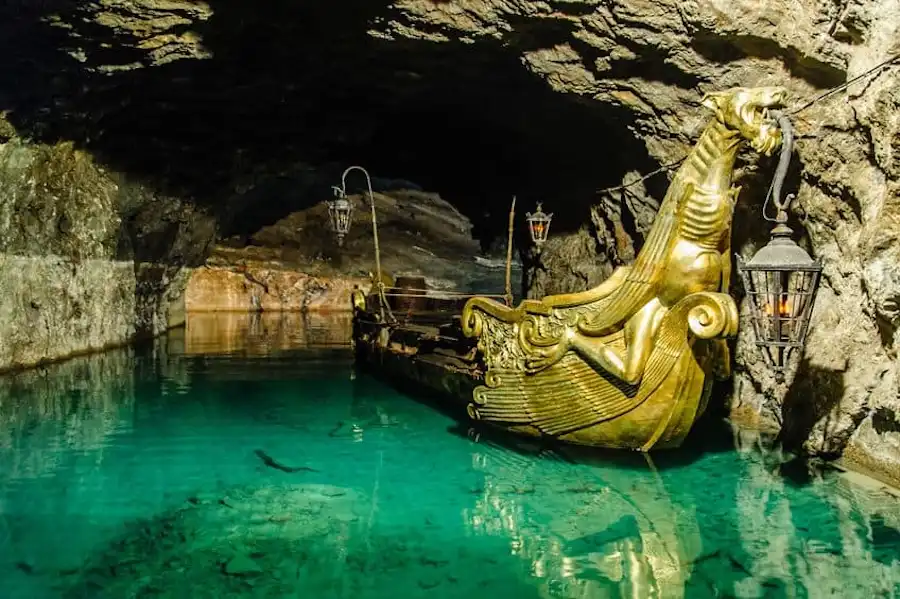 seegrotte hinterbruhl austria
