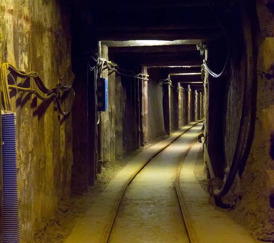 wieliczka salt mine poland