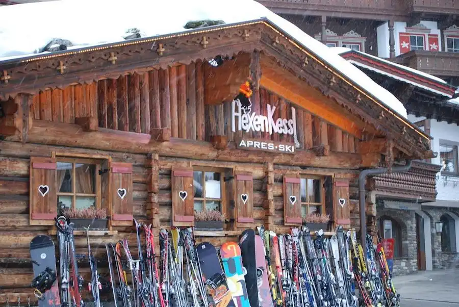 apres ski bar hexenkessel