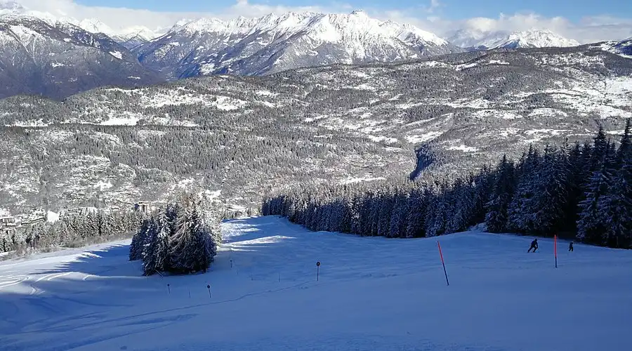 aprica lombardy ski