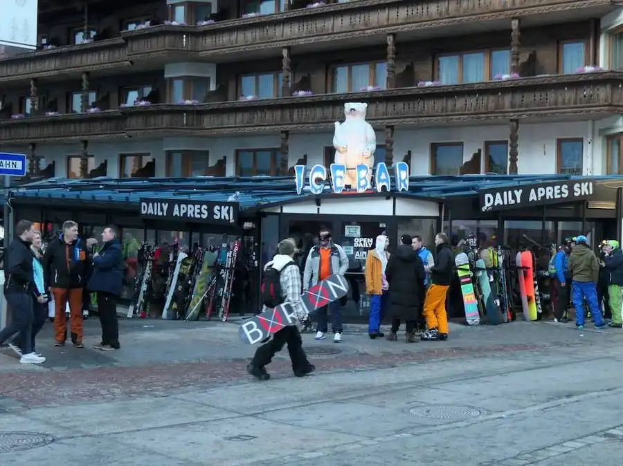 ice bar mayrhofen ski bar