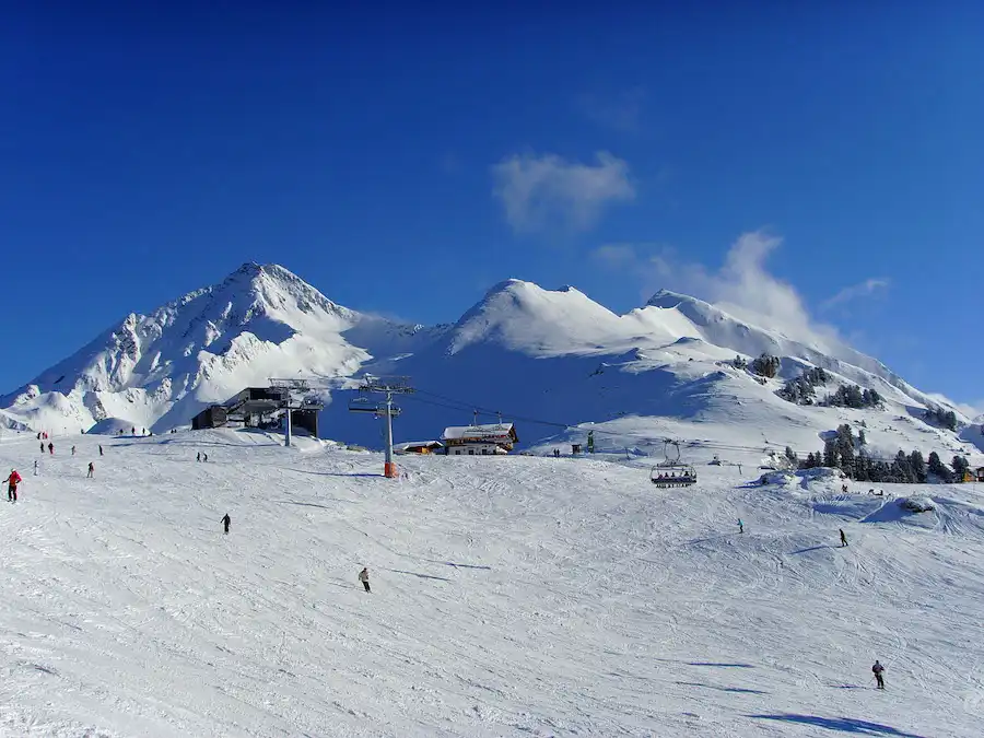 mayrhofen ski