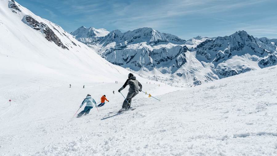passo tonale ski